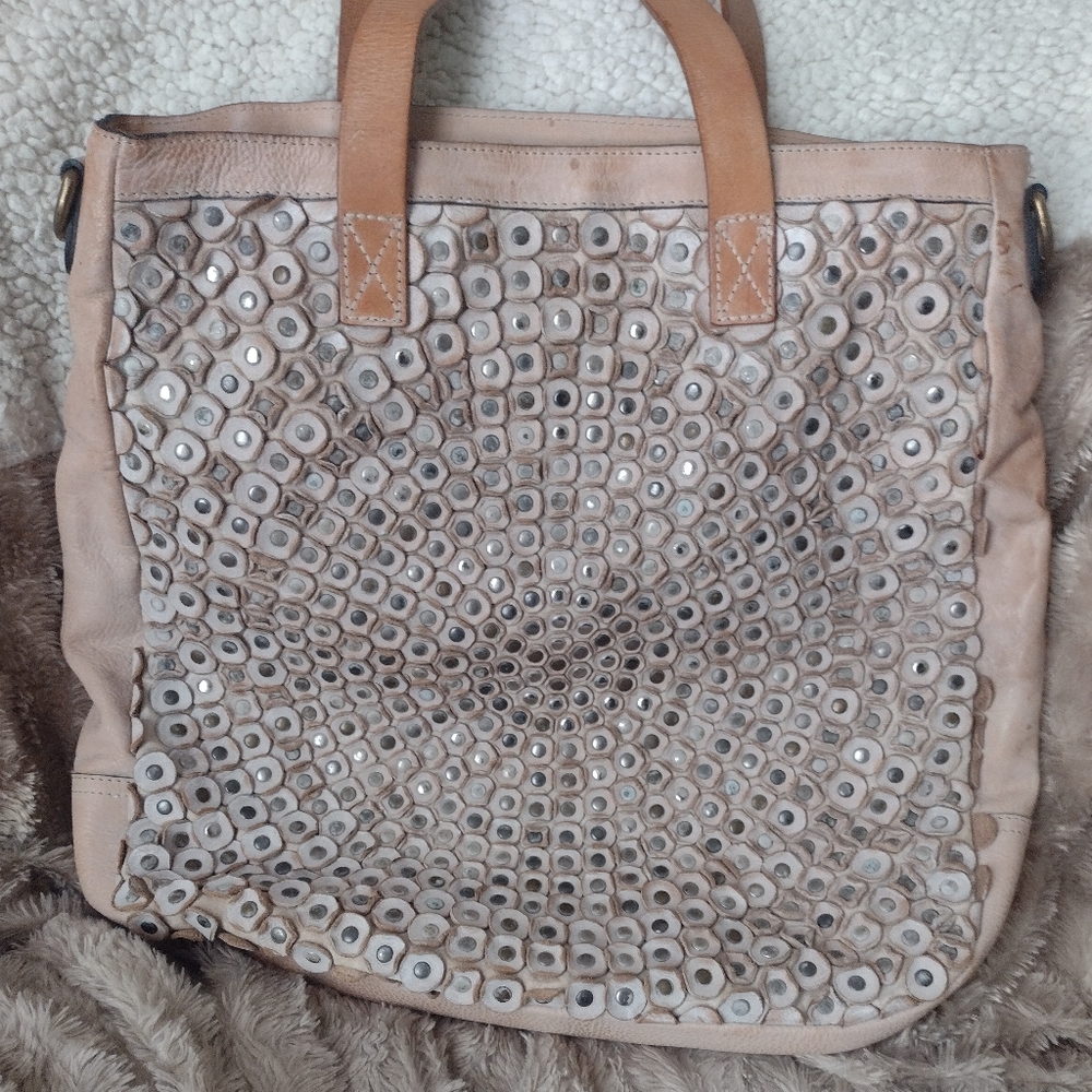 Beige with metal studs LD Trend tote bag
